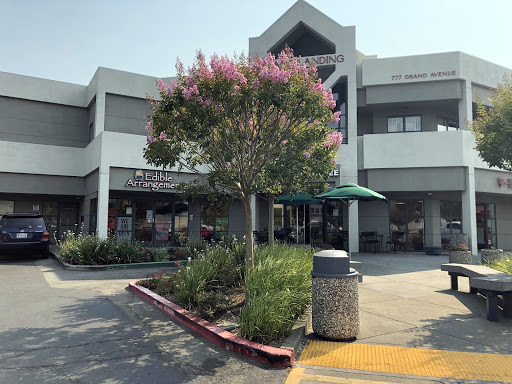 Gift Shop «Edible Arrangements», reviews and photos, 777 Grand Ave Suite 102, San Rafael, CA 94901, USA