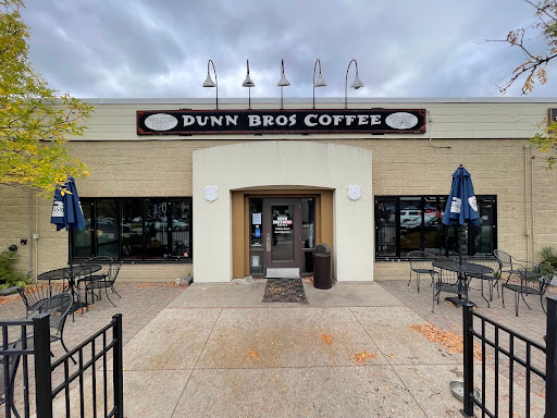 Coffee Shop «Dunn Brothers Coffee», reviews and photos, 11 Water St, Excelsior, MN 55331, USA