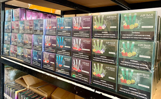 Vaporizer Store «Lil Buddha Vapor & Smoke Shop», reviews and photos, 6916 Big Bend Rd, Gibsonton, FL 33534, USA