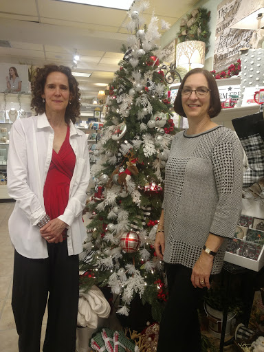 Gift Shop «The Beehive Gifts», reviews and photos, 101 S Tryon St #2, Charlotte, NC 28280, USA