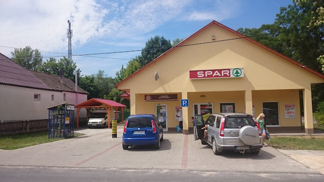 SPAR market