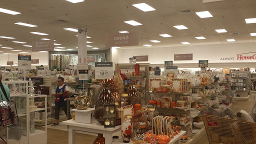 Department Store «Marshalls & HomeGoods», reviews and photos, 20515 Biscayne Blvd, Aventura, FL 33180, USA