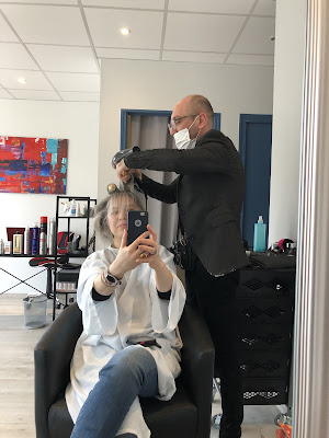 Maxence Visagiste Coiffeur Mixte à Albi