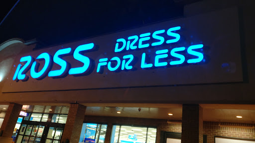 Clothing Store «Ross Dress for Less», reviews and photos, 1316 Butterfield Rd, Downers Grove, IL 60515, USA
