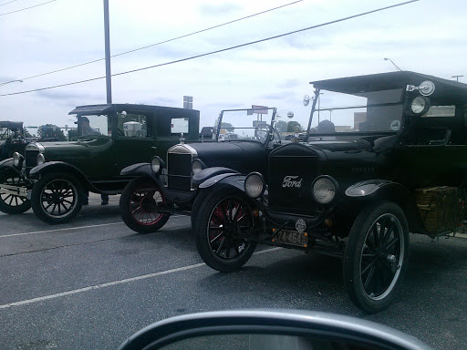 Cell Phone Store «Verizon Authorized Retailer, TCC», reviews and photos, 430 E Freeland Rd, Greensburg, IN 47240, USA