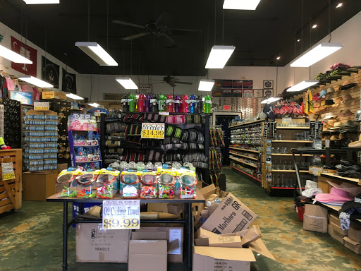 Convenience Store «FIVE AND DIME GENERAL STORE», reviews and photos, 99 S Market St, Charleston, SC 29401, USA