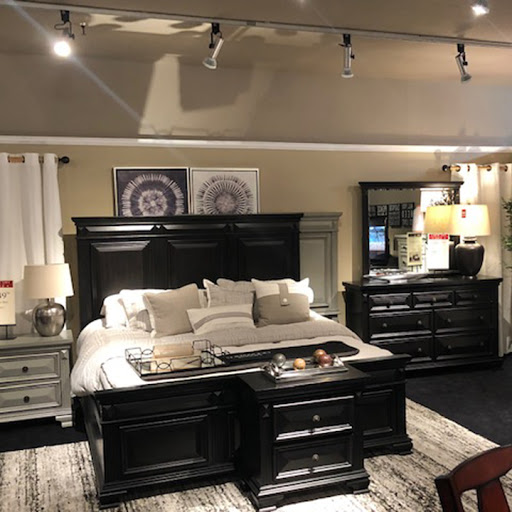 Furniture Store «Mor Furniture for Less | Lynnwood», reviews and photos, 4029 Alderwood Mall Blvd, Lynnwood, WA 98036, USA