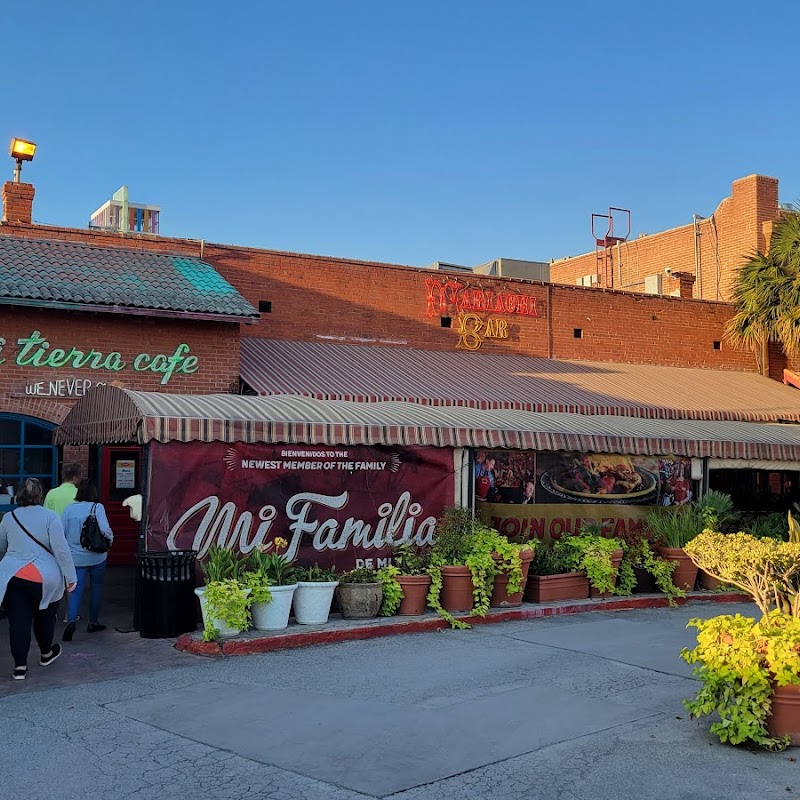 Mi Tierra Cafe y Panaderia