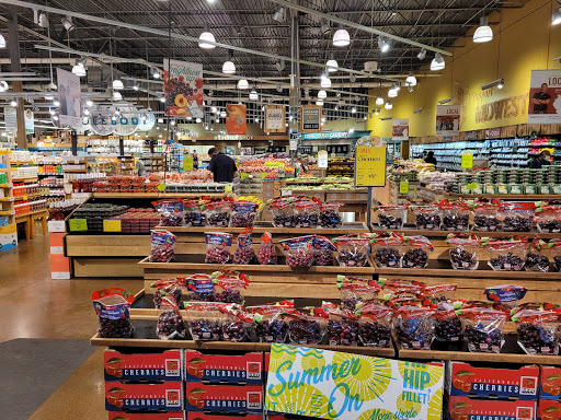 Grocery Store «Whole Foods Market», reviews and photos, 750 N Martingale Rd, Schaumburg, IL 60173, USA