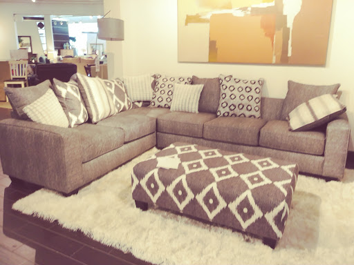 Furniture Store «Rooms To Go Furniture Store - Port Richey», reviews and photos, 9500 Scenic Dr, Port Richey, FL 34668, USA