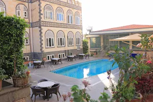 Shahran Hotel image