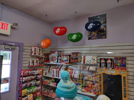 Candy Store «Wayside Country Store», reviews and photos, 1015 Boston Post Rd E #1, Marlborough, MA 01752, USA