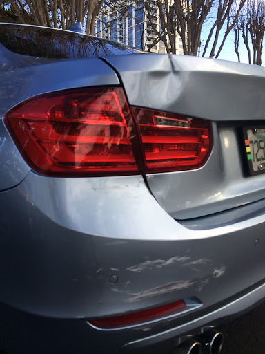 Auto Body Shop «Dayas Custom Auto», reviews and photos, 6650 Kingspointe Pkwy, Orlando, FL 32819, USA