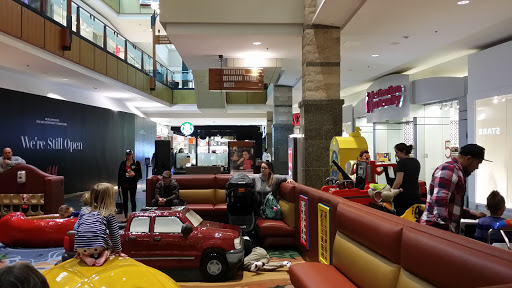 Shopping Mall «West County Center», reviews and photos, 80 W County Center Dr, Des Peres, MO 63131, USA