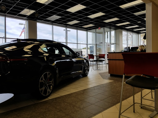 Kia Dealer «Luther Kia of Bloomington», reviews and photos, 1701 American Blvd W, Minneapolis, MN 55431, USA