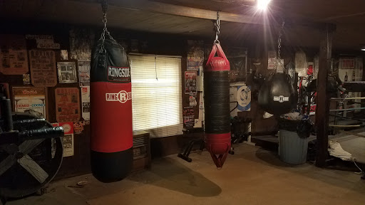 Boxing Gym «10th Street Boxing Gym», reviews and photos, 2120 W 10th St, Dallas, TX 75208, USA