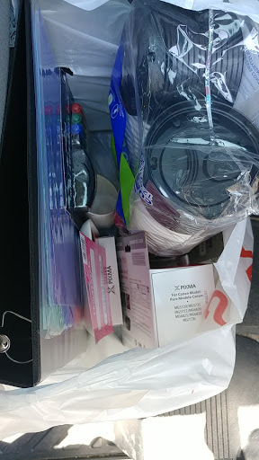 Office Supply Store «Staples», reviews and photos, 7131 Yorktown Ave, Huntington Beach, CA 92648, USA