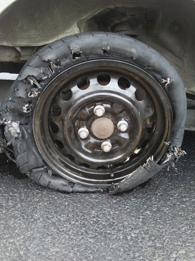 Tire Shop «Discount Tire Store - New Lenox, IL», reviews and photos, 681 E Lincoln Hwy, New Lenox, IL 60451, USA