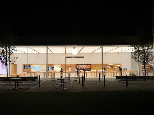 Computer Store «Apple MarketStreet», reviews and photos, 1220 Market St, Lynnfield, MA 01940, USA