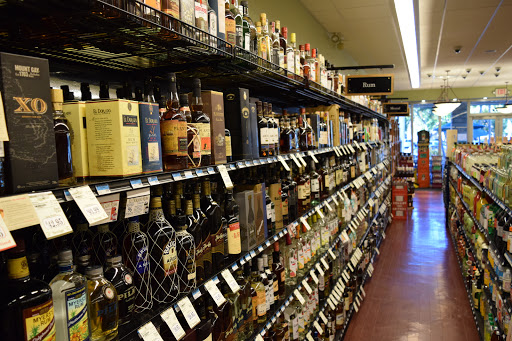 Liquor Store «Grove Liquors», reviews and photos, 2969 McDonald St, Coconut Grove, FL 33133, USA