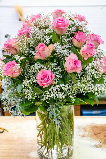 Florist «Roaring Oaks Florist», reviews and photos, 349A Main St, Lakeville, CT 06039, USA