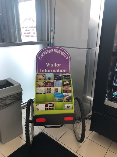 Car Dealer «Colonial Toyota», reviews and photos, 550 George Washington Hwy, Smithfield, RI 02917, USA