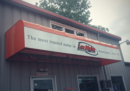 Auto Repair Shop «Lee Myles Auto Care & Transmissions», reviews and photos, 914 Fern Ave, Reading, PA 19607, USA