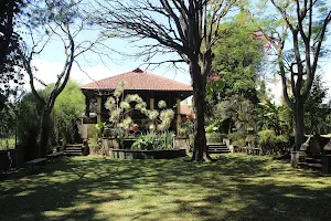 Villa Lagenta image