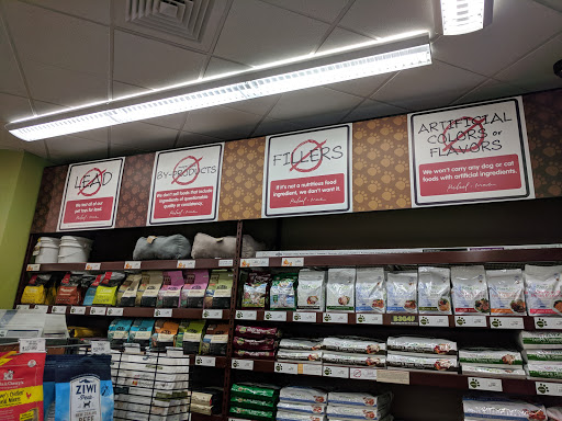 Pet Supply Store «Pet Food Express», reviews and photos, 868 Sir Francis Drake Blvd, San Anselmo, CA 94960, USA