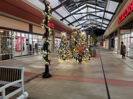 Outlet Mall «Tanger Outlet Mebane», reviews and photos, 4000 Arrowhead Blvd, Mebane, NC 27302, USA