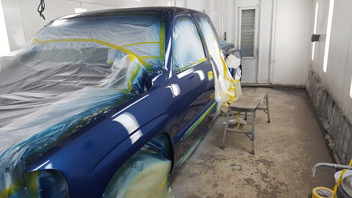 Auto Body Shop «LITTLE MANS PAINT & BODY LLC», reviews and photos, 5811 Myrtle Rd, Milton, FL 32583, USA
