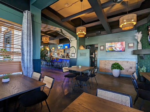 Shores Bar Kitchen image