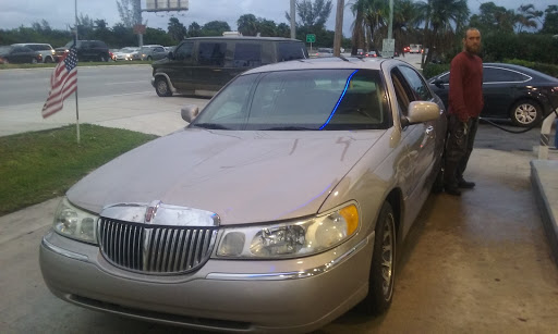 Used Car Dealer «Kaler Auto Sales / Kaler Leasing Services», reviews and photos, 4498 N Dixie Hwy, Oakland Park, FL 33334, USA