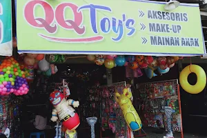 QQ Toy's & Accesories image