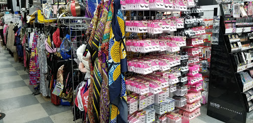 Beauty Supply Store «Victoria Beauty Supply», reviews and photos, 430 W North Ave, Milwaukee, WI 53212, USA