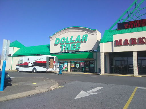 Marketplace Mall, 2101 Peters Creek Pkwy, Winston-Salem, NC 27127, USA, 