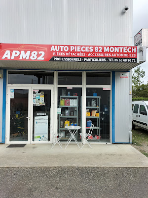 A P M 82 montech à Montech