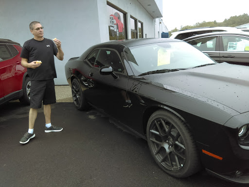 Jeep Dealer «Central Jeep Chrysler Dodge RAM of Raynham», reviews and photos, 191 US-44, Raynham, MA 02767, USA