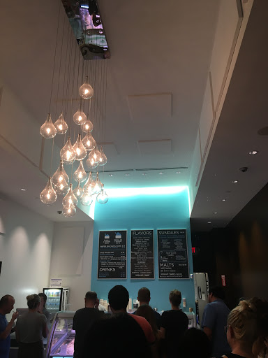 Ice Cream Shop «Glace Artisan Ice Cream», reviews and photos, 4960 Main St, Kansas City, MO 64112, USA