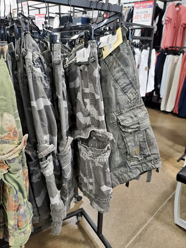 Department Store «Saks OFF 5TH», reviews and photos, 16215 N Scottsdale Rd, Scottsdale, AZ 85254, USA