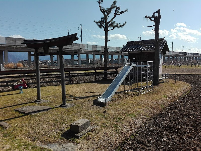 於下神社