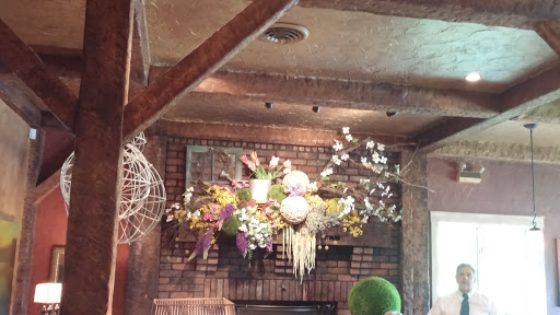 Winery «ThornCreek Winery», reviews and photos, 155 Treat Rd, Aurora, OH 44202, USA