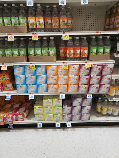 Grocery Store «Stop & Shop», reviews and photos, 160 Village Center Dr, Freehold, NJ 07728, USA