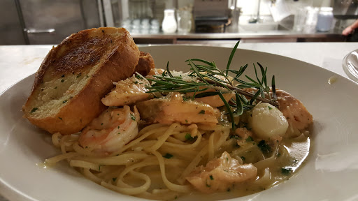 Golf Club «Pines Golf Club & Restaurant», reviews and photos, 1319 N Millborne Rd, Orrville, OH 44667, USA