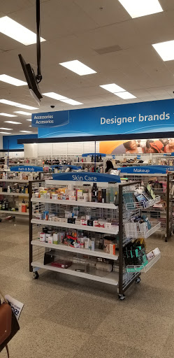 Clothing Store «Ross Dress for Less», reviews and photos, 1807 N Hacienda Blvd, La Puente, CA 91744, USA