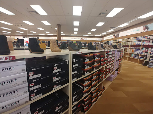 Shoe Store «Famous Footwear», reviews and photos, 177 E 12300 S, Draper, UT 84020, USA