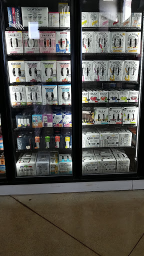 Liquor Store «Big Valley Liquor», reviews and photos, 13927 19 Mile Rd, Sterling Heights, MI 48313, USA