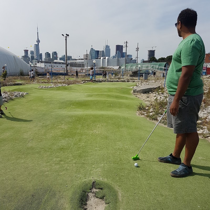 The Docks Driving Range