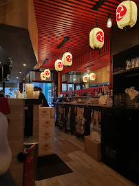 Atmosphère du Restaurant de nouilles (ramen) Naruto Ramen à Paris - n°12