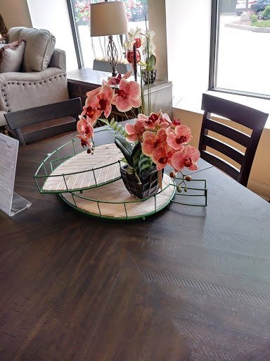 Shopping Mall «Dedham Mall», reviews and photos, 300 Providence Hwy, Dedham, MA 02026, USA